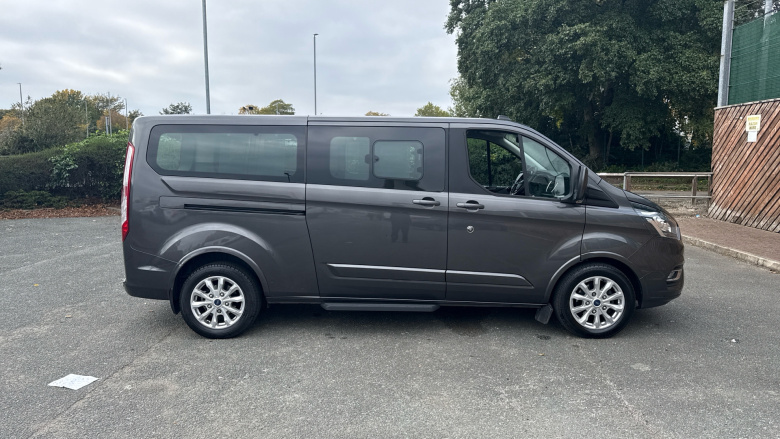 Ford Tourneo Custom Transit Custom Tourneo L2 Diesel Fwd 2.0 EcoBlue Hybrid 130ps L/R 8 Seater Titanium